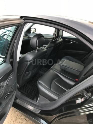 Mercedes E 240 2002, 215,852 km - 2.6 л - Bakı
