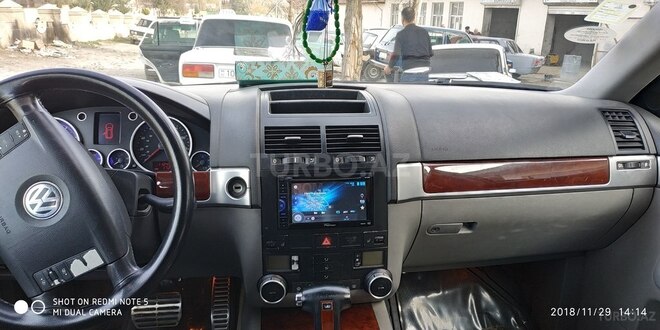 Volkswagen Touareg 2004, 125,000 km - 4.2 l - Şamaxı