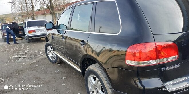 Volkswagen Touareg 2004, 125,000 km - 4.2 l - Şamaxı