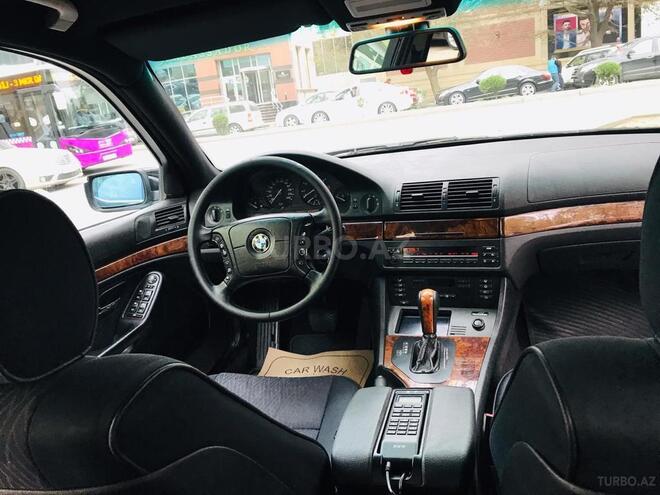 BMW 520 1999, 295,000 km - 2.0 l - Bakı