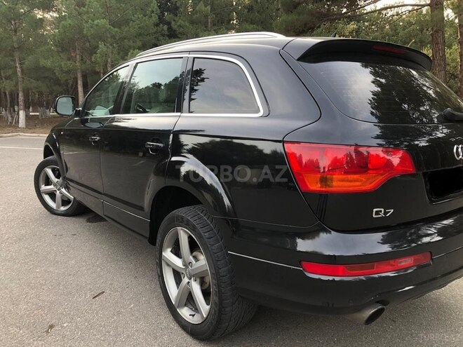 Audi Q7 2007, 180,000 km - 4.2 l - Bakı
