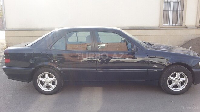 Mercedes C 180 1997, 240,000 km - 1.8 l - Gəncə