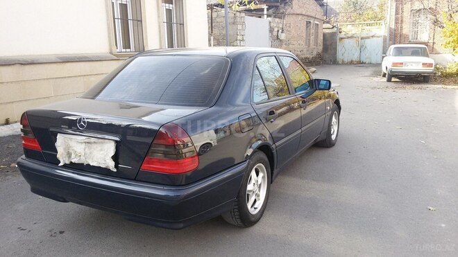 Mercedes C 180 1997, 240,000 km - 1.8 l - Gəncə