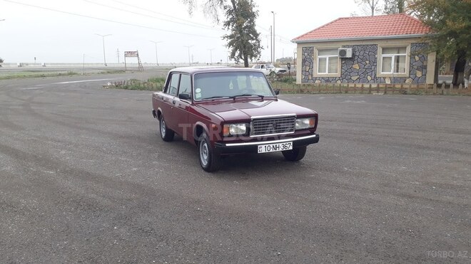 LADA (VAZ) 2107 2005, 288,000 km - 0.1 л - Ucar