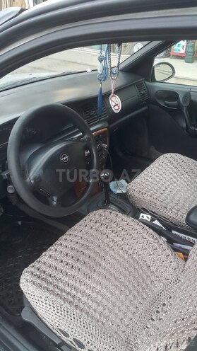 Opel Vectra 1997, 260,000 km - 2.0 l - Bakı