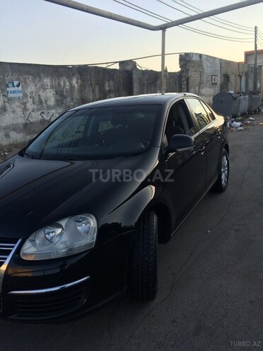 Volkswagen Jetta 2009, 215,000 km - 1.6 л - Bakı