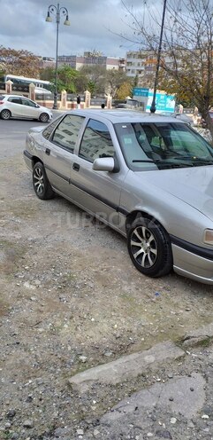 Opel Vectra 1995, 398,000 km - 2.0 l - Bakı