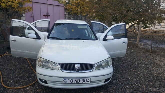 Nissan Sunny 2004, 322,417 km - 1.6 л - Qazax