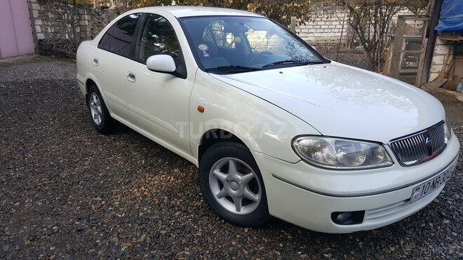 Nissan Sunny 2004, 322,417 km - 1.6 л - Qazax