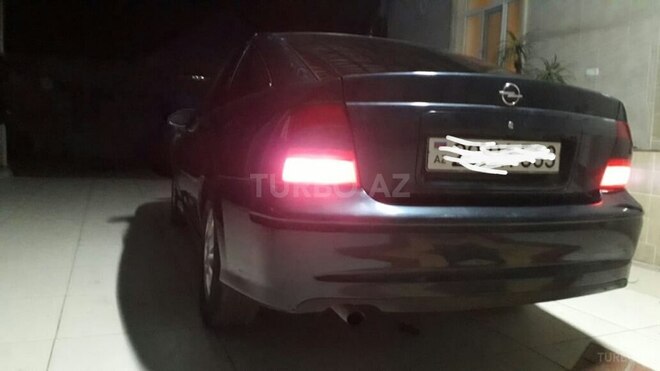 Opel Vectra 2001, 117,000 km - 1.8 л - Gəncə