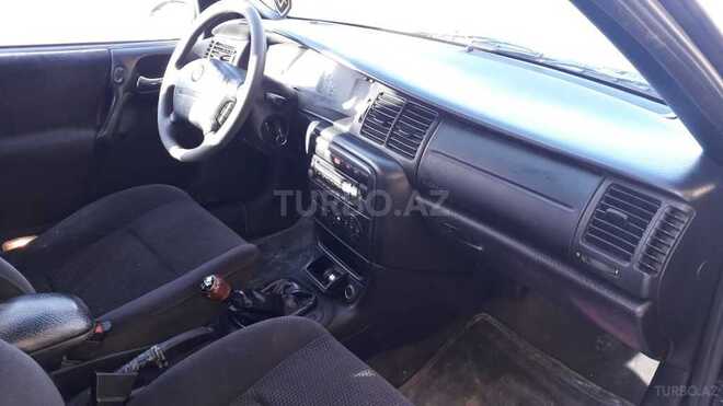 Opel Vectra 2001, 117,000 km - 1.8 л - Gəncə