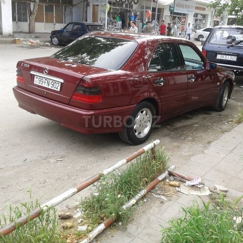 Mercedes C 200 2000, 226,242 km - 0.2 l - Ağdaş