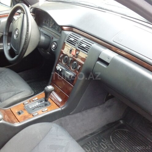 Mercedes E 230 1996, 29,000 km - 2.3 l - Şəmkir