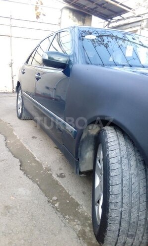 Mercedes E 230 1996, 29,000 km - 2.3 l - Şəmkir