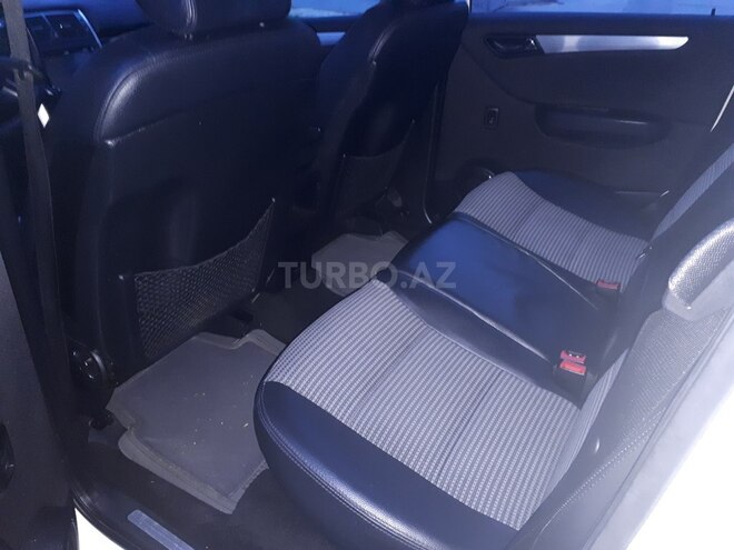 Mercedes B 170 2007, 105,000 km - 1.7 l - Bakı