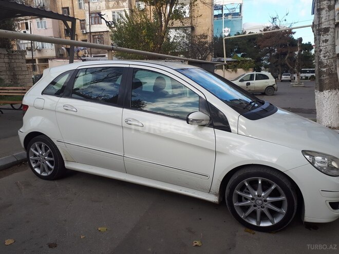 Mercedes B 170 2007, 105,000 km - 1.7 l - Bakı