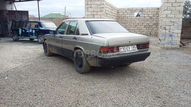 Mercedes 190 1990, 453,213 km - 1.8 l - Biləsuvar