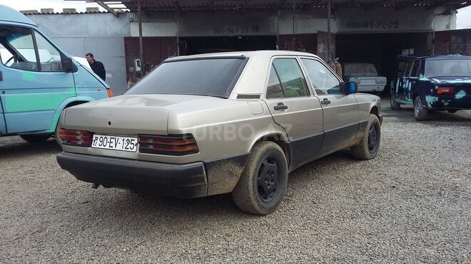 Mercedes 190 1990, 453,213 km - 1.8 l - Biləsuvar