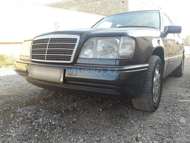 Mercedes E 200 1994, 245,000 km - 2.0 л - Bakı