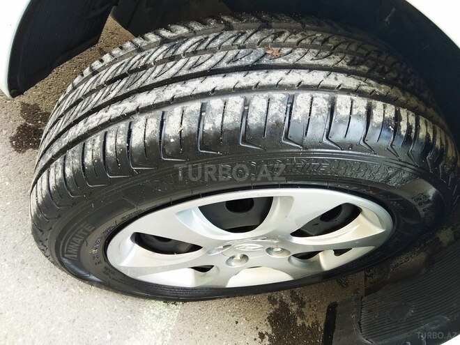 Hyundai Accent 2013, 88,000 km - 1.4 l - Bakı