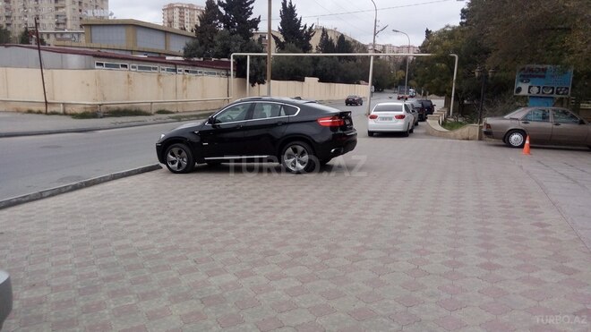 BMW X6 2011, 95,000 km - 4.4 l - Bakı
