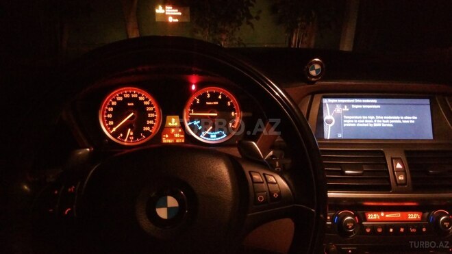 BMW X6 2011, 95,000 km - 4.4 l - Bakı