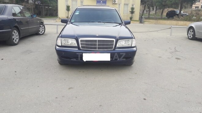 Mercedes C 180 1999, 142,000 km - 1.8 л - Bakı