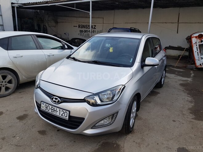 Hyundai i20 2012, 159,000 km - 1.4 л - Bakı
