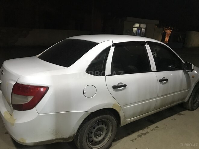 LADA (VAZ) Granta 2013, 260,000 km - 1.6 л - Bakı