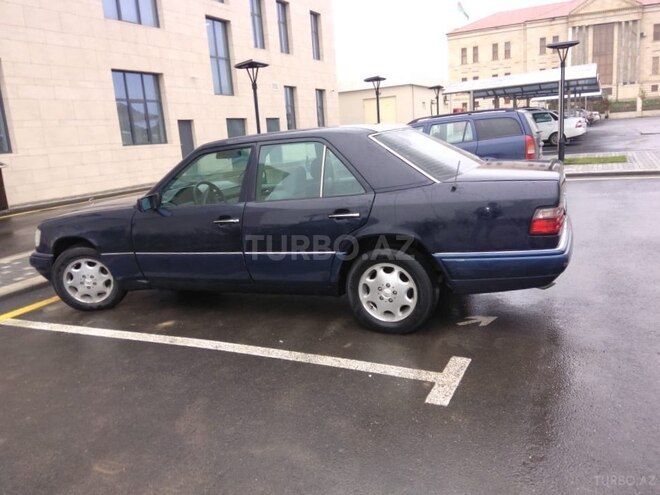 Mercedes E 200 1994, 291,100 km - 2.0 л - Bakı