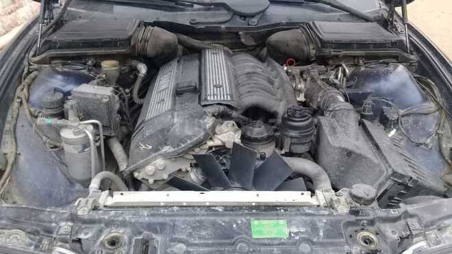 BMW 528 1996, 350,000 km - 2.8 л - Bakı