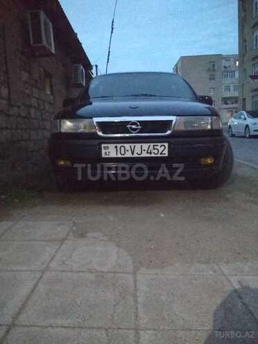 Opel Vectra 1995, 299,500 km - 2.0 l - Bakı