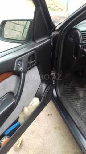 Opel Vectra 1995, 299,500 km - 2.0 l - Bakı