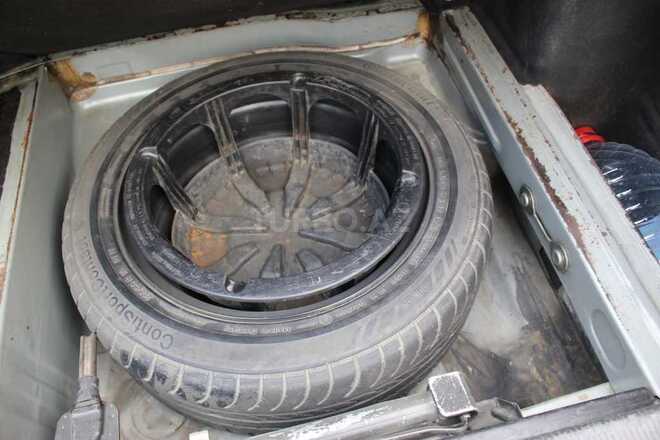 Mercedes E 220 2000, 499,000 km - 2.2 л - Bakı