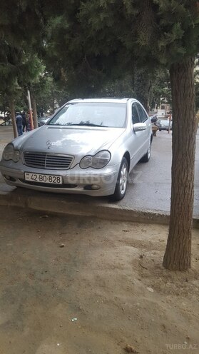 Mercedes C 320 2000, 19,586 km - 3.2 l - Bakı