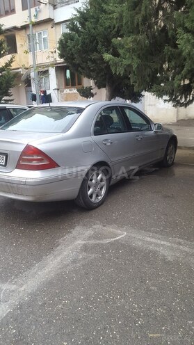 Mercedes C 320 2000, 19,586 km - 3.2 l - Bakı
