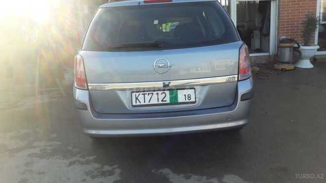 Opel Astra 2006, 180,000 km - 1.3 l - Bakı