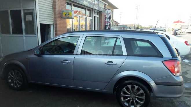 Opel Astra 2006, 180,000 km - 1.3 l - Bakı