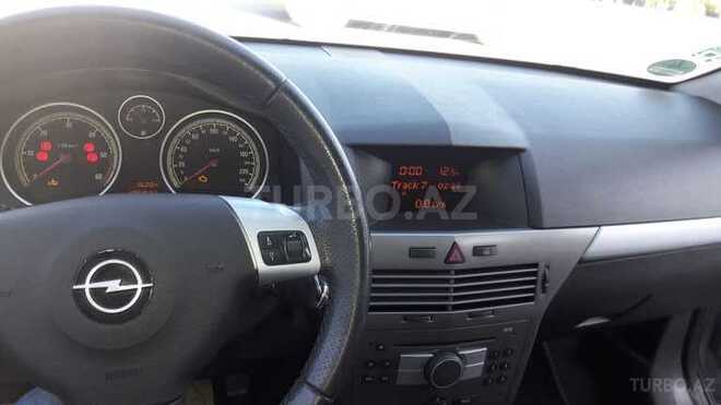 Opel Astra 2006, 180,000 km - 1.3 l - Bakı