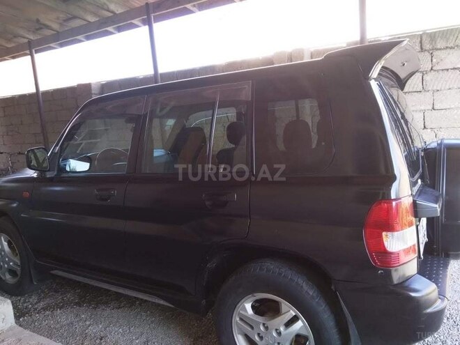 Mitsubishi Pajero io 2000, 295,000 km - 1.8 l - Bakı
