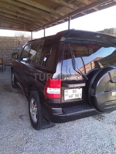 Mitsubishi Pajero io 2000, 295,000 km - 1.8 l - Bakı