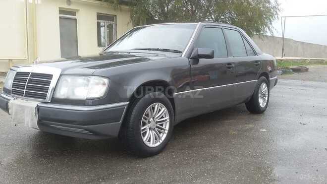 Mercedes E 300 1988, 667,414 km - 3.0 л - Bakı