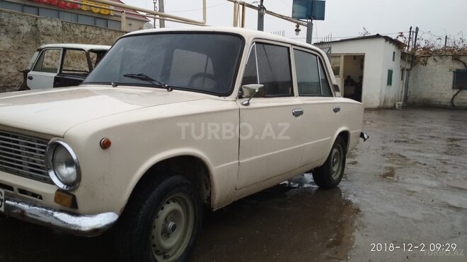 LADA (VAZ) 21011 1982, 255,000 km - 1.3 l - Bakı