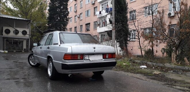 Mercedes 190 1991, 325,123 km - 1.8 l - Bakı
