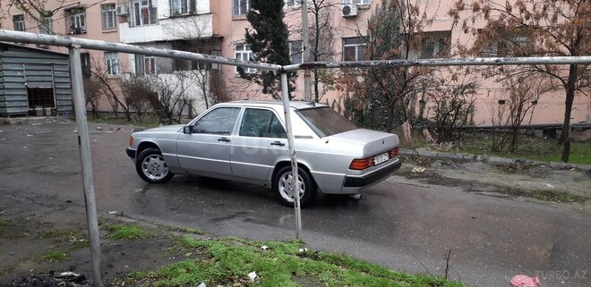 Mercedes 190 1991, 325,123 km - 1.8 l - Bakı