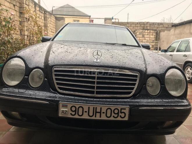 Mercedes E 240 2001, 221,000 km - 2.6 л - Bakı
