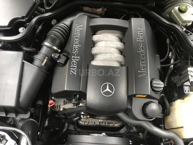 Mercedes E 240 2001, 221,000 km - 2.6 л - Bakı