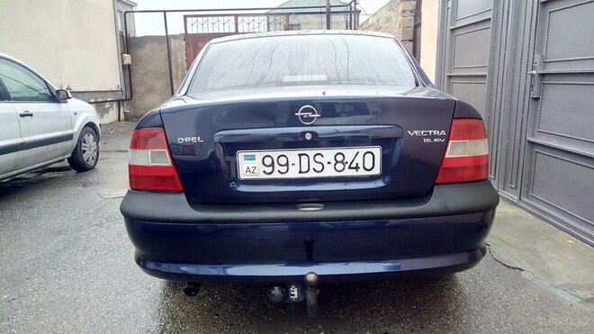 Opel Vectra 1998, 313,000 km - 1.6 l - Bakı
