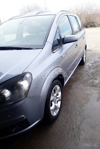 Opel Zafira 2006, 214,000 km - 1.9 l - Ağstafa