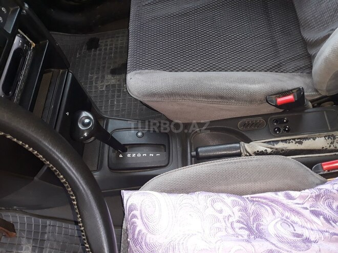 Opel Vectra 1995, 244,000 km - 1.8 l - Mingəçevir